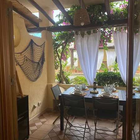 Casa Bouganville, Vista Mare! Apartment Lipari (Isola Lipari)
