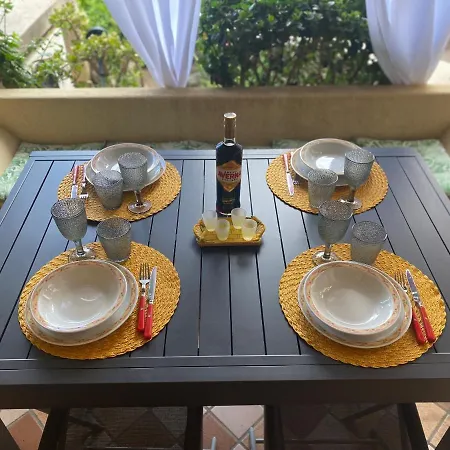 Casa Bouganville, Vista Mare! Lägenhet Lipari (Isola Lipari)